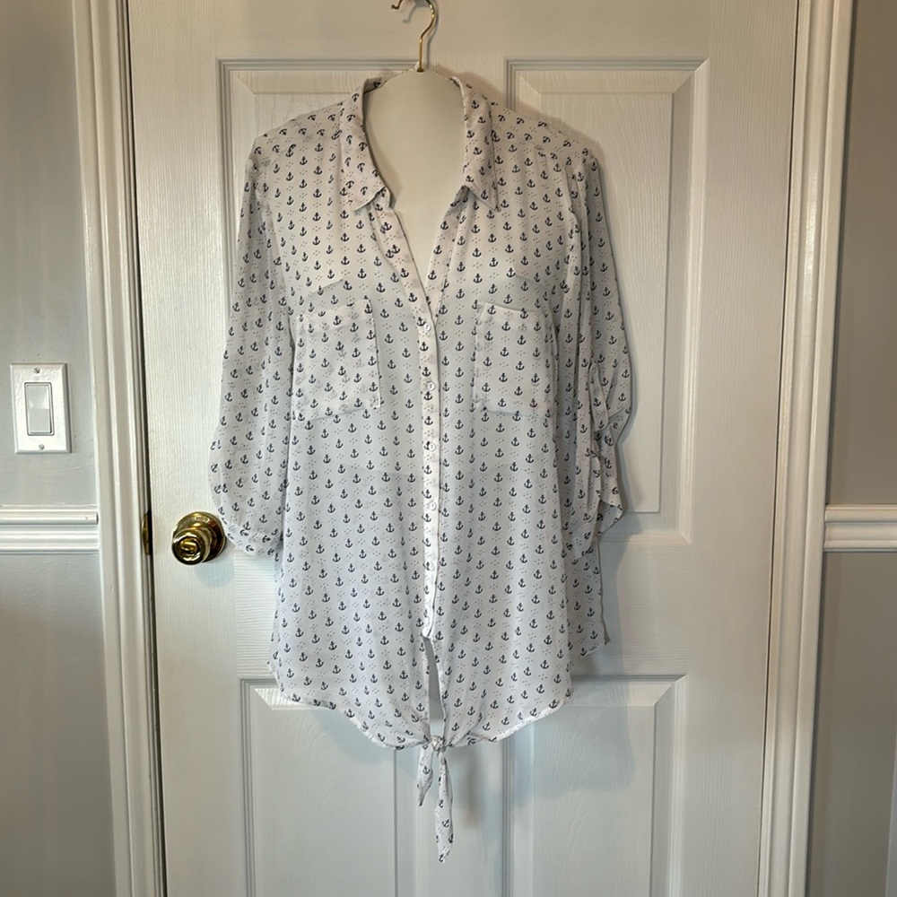 Reitmans 3/4 sleeve nautical blouse. Size XL.